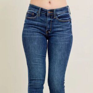 Judy Blue "Handsand" Mid Rise, Skinny leg Silhouette, Size 7/28 Style JB82252MD